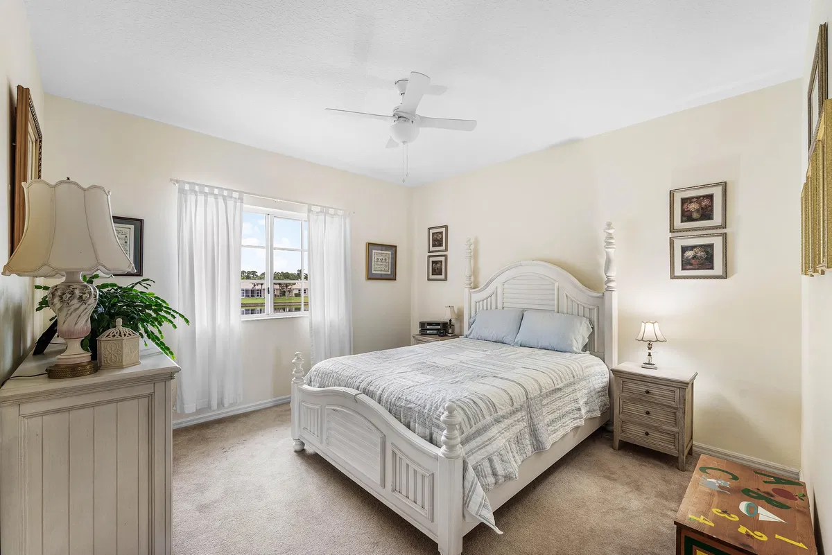 West Palm Beach Residence photo 22