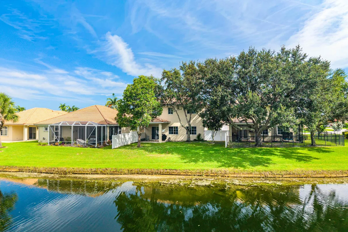 West Palm Beach Residence photo 46