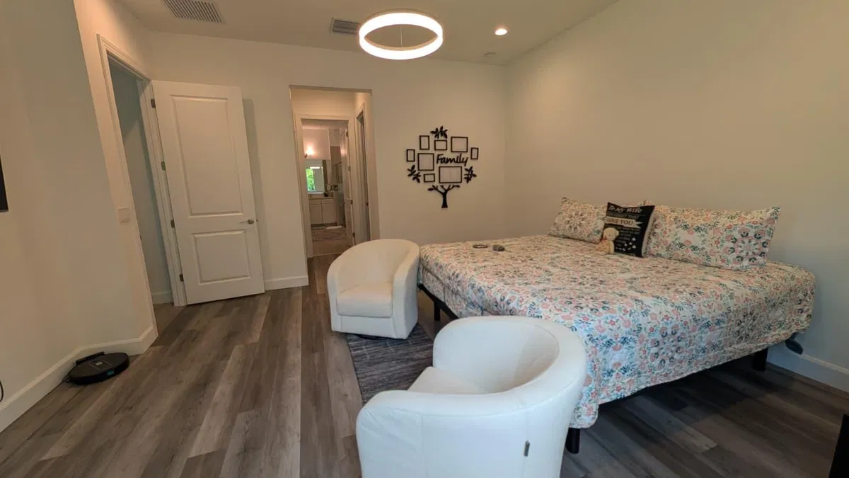  Residence photo 64