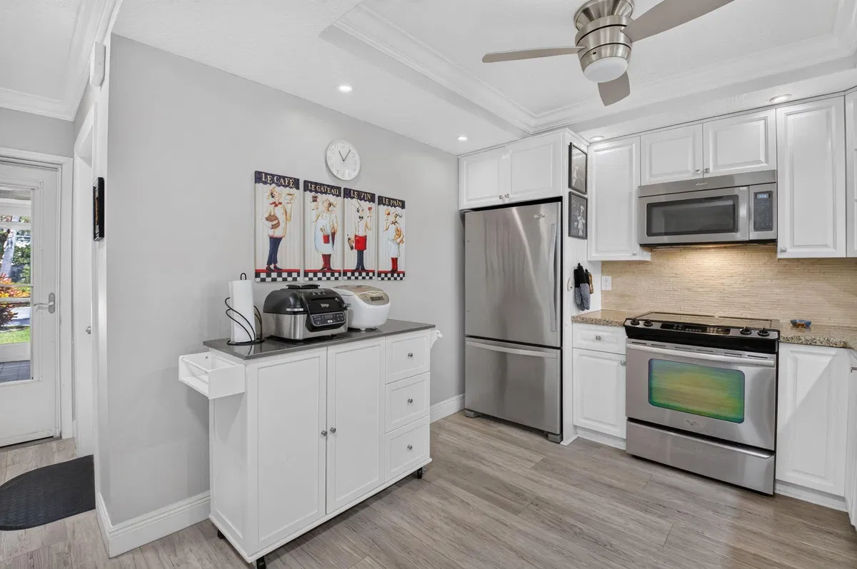  Unit 5 photo 19