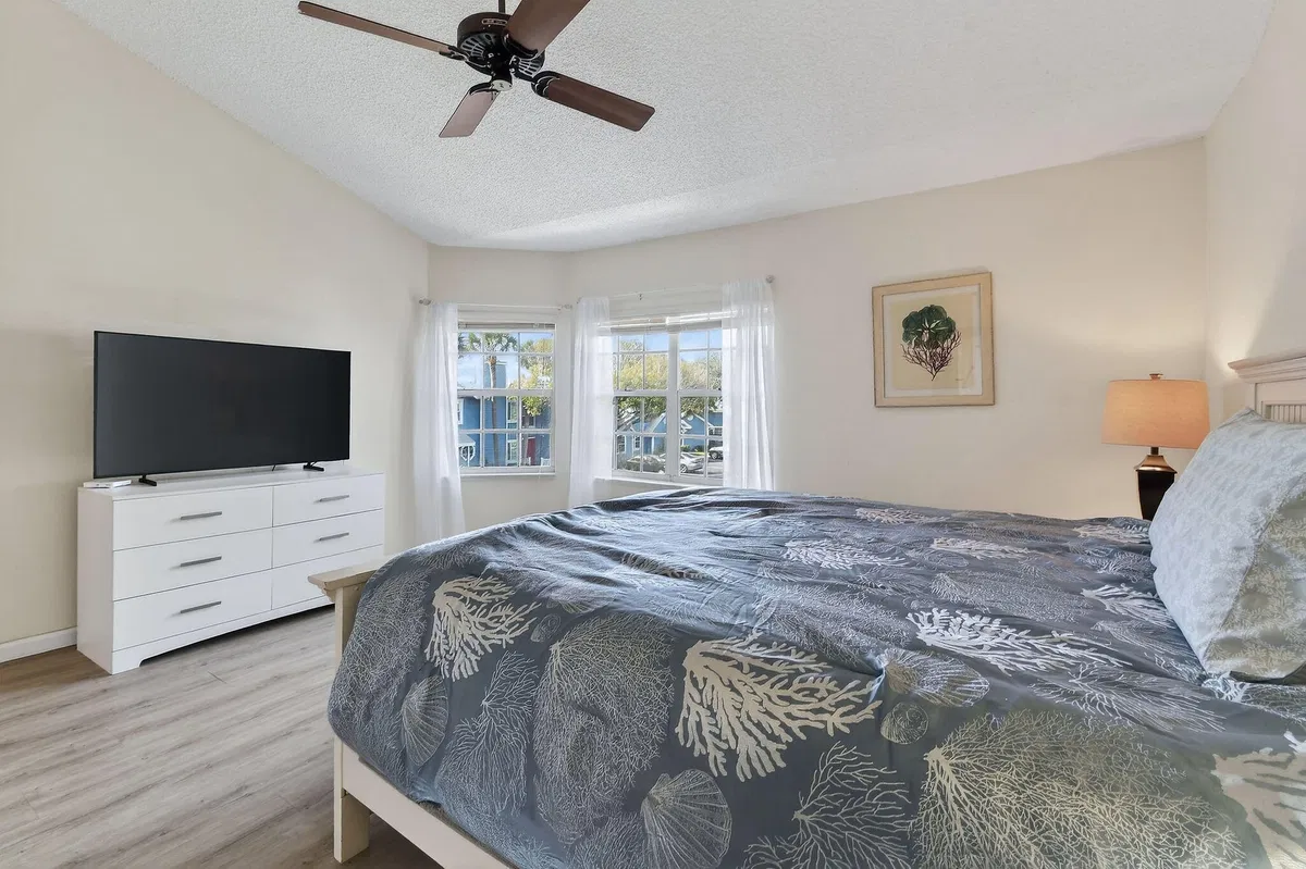 Residence photo 19