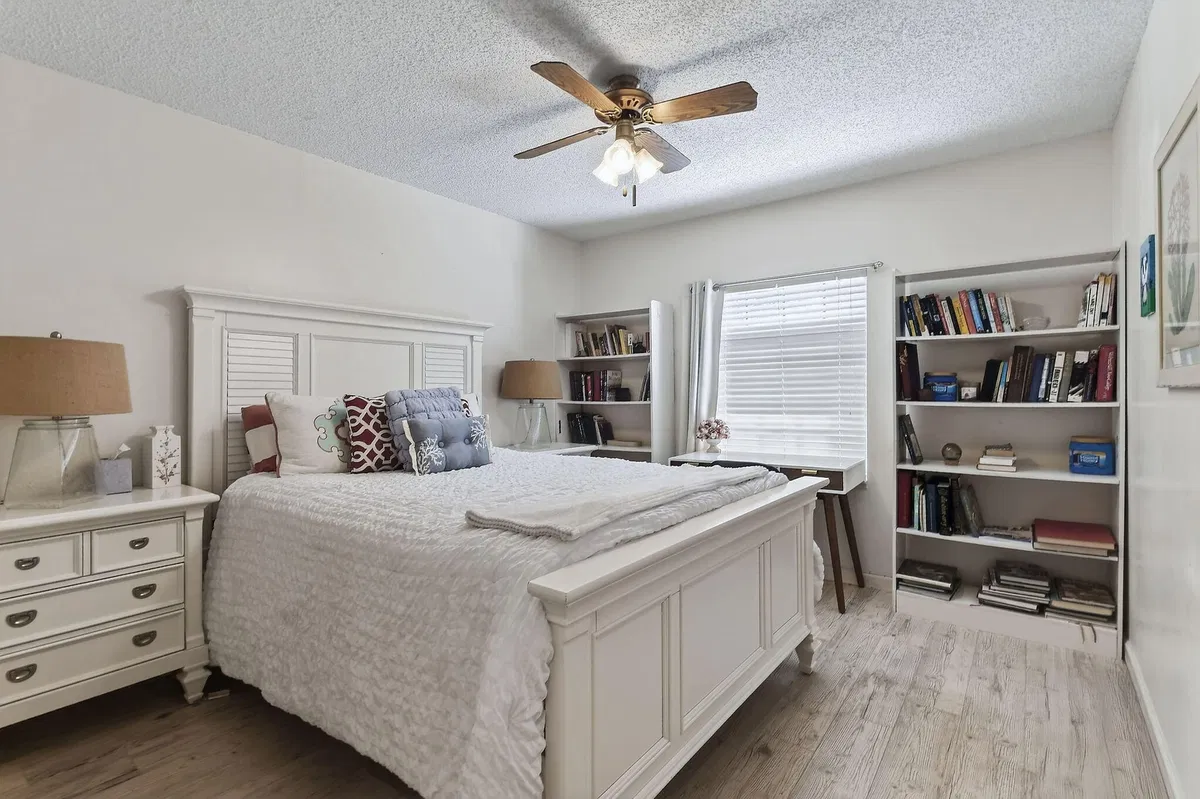 Residence photo 28