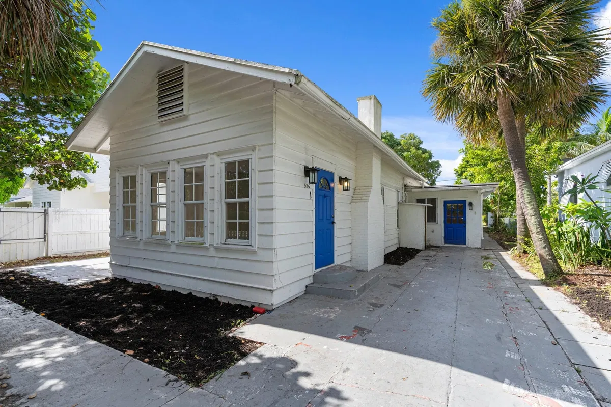 Old Northwood Residence photo 25