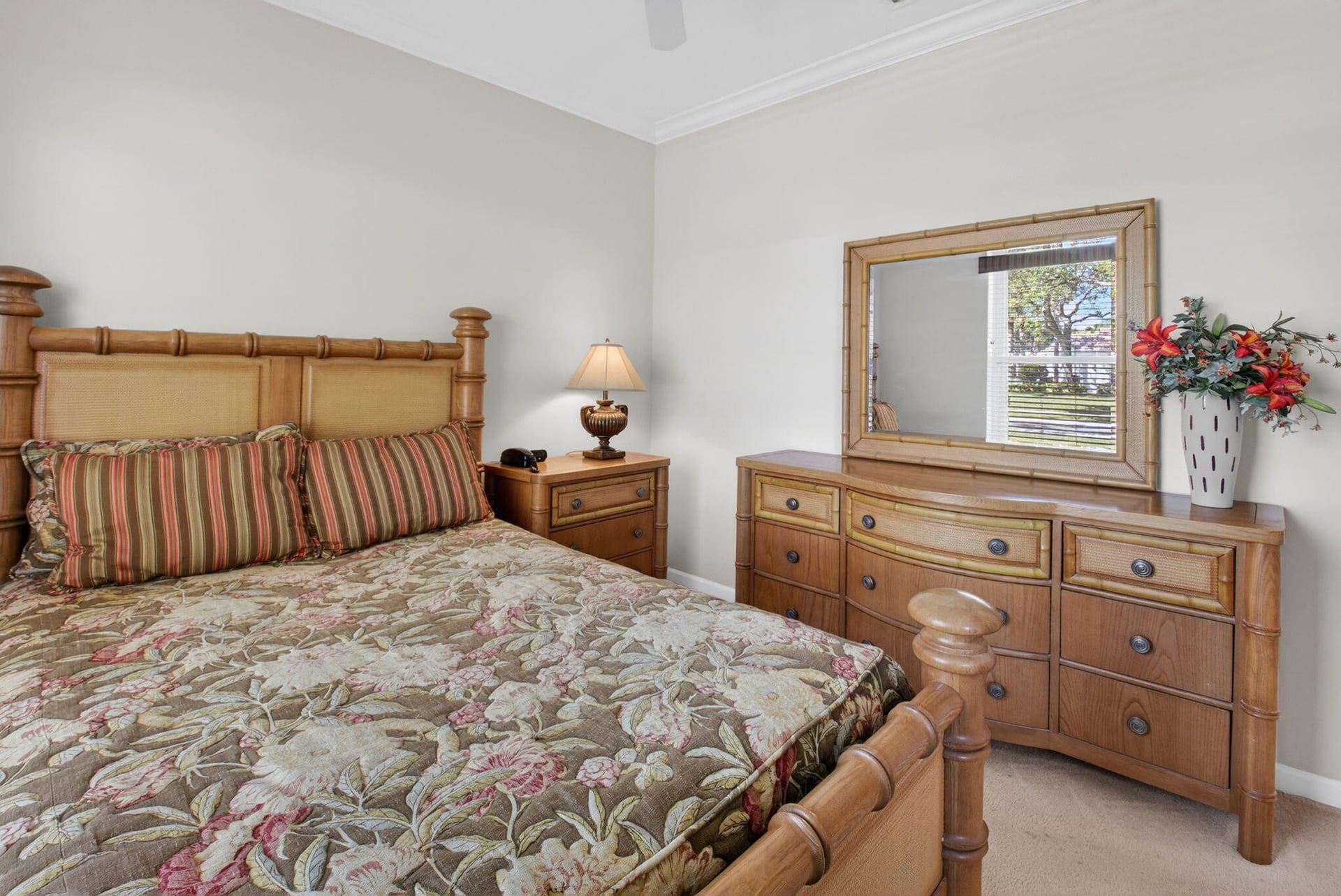 Residence photo 52