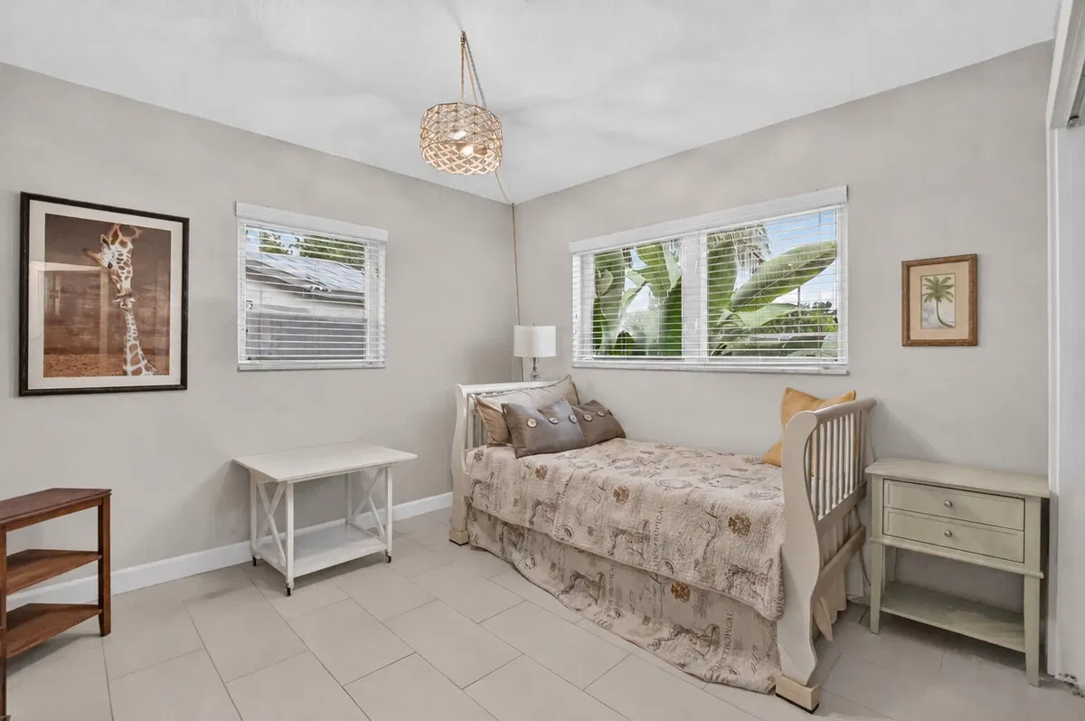  Residence photo 22