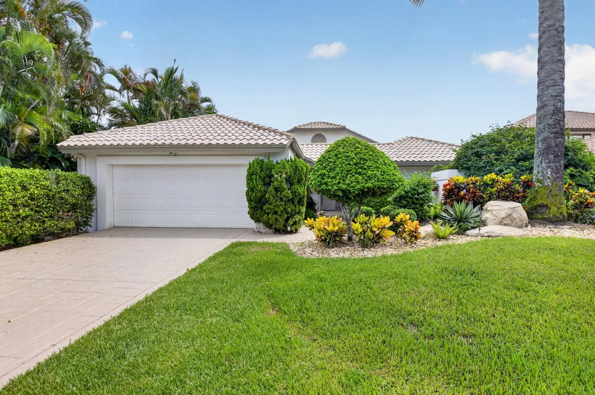 Boca West Country Club Residence