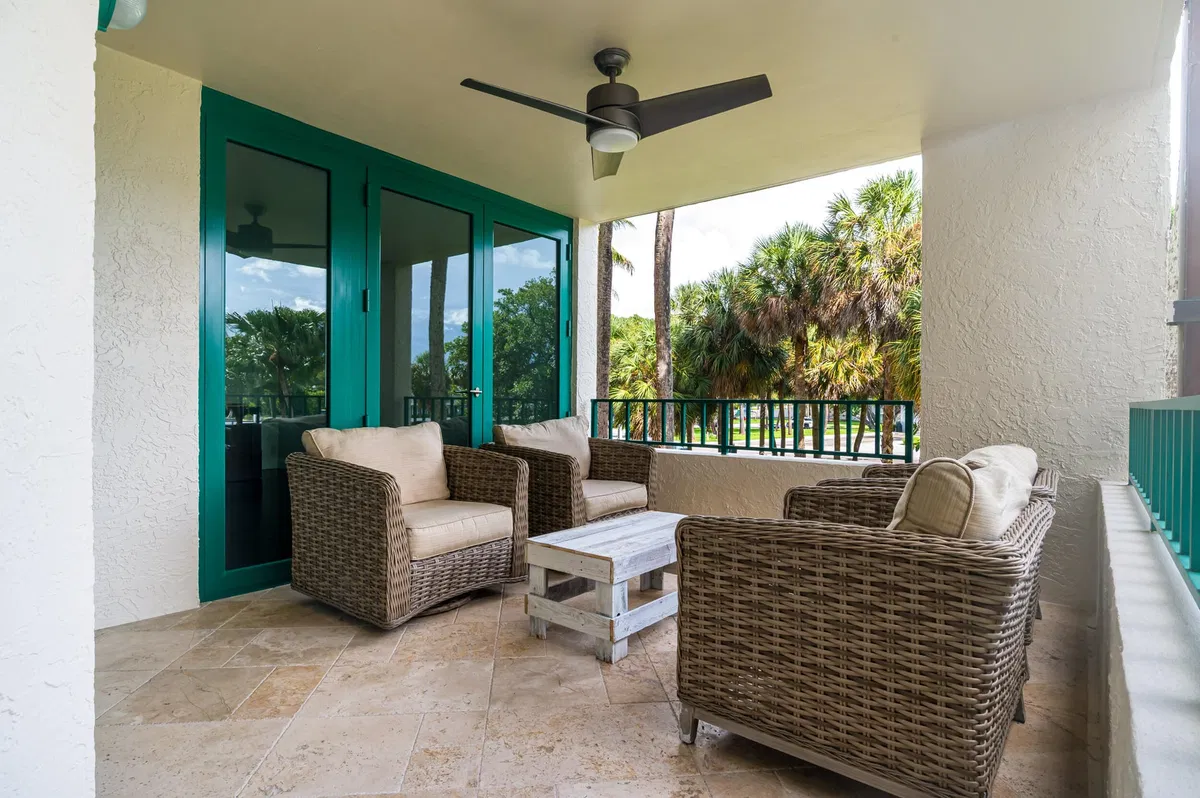 Boca Raton Unit 202 photo 10