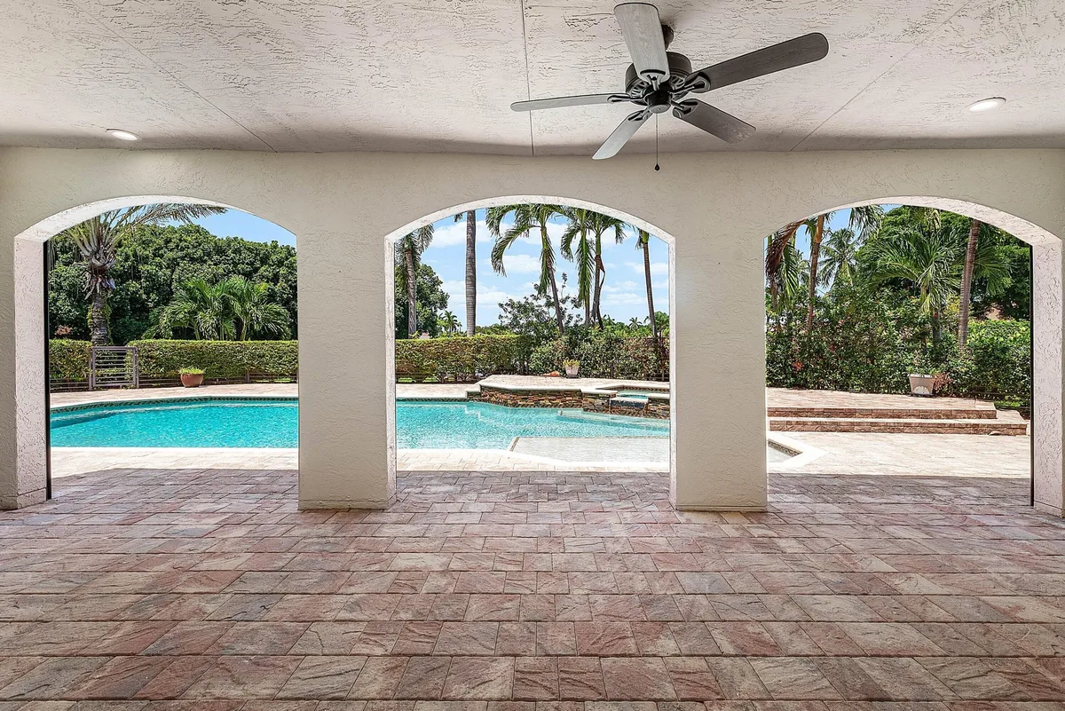 Bocaire Country Club Residence photo 43