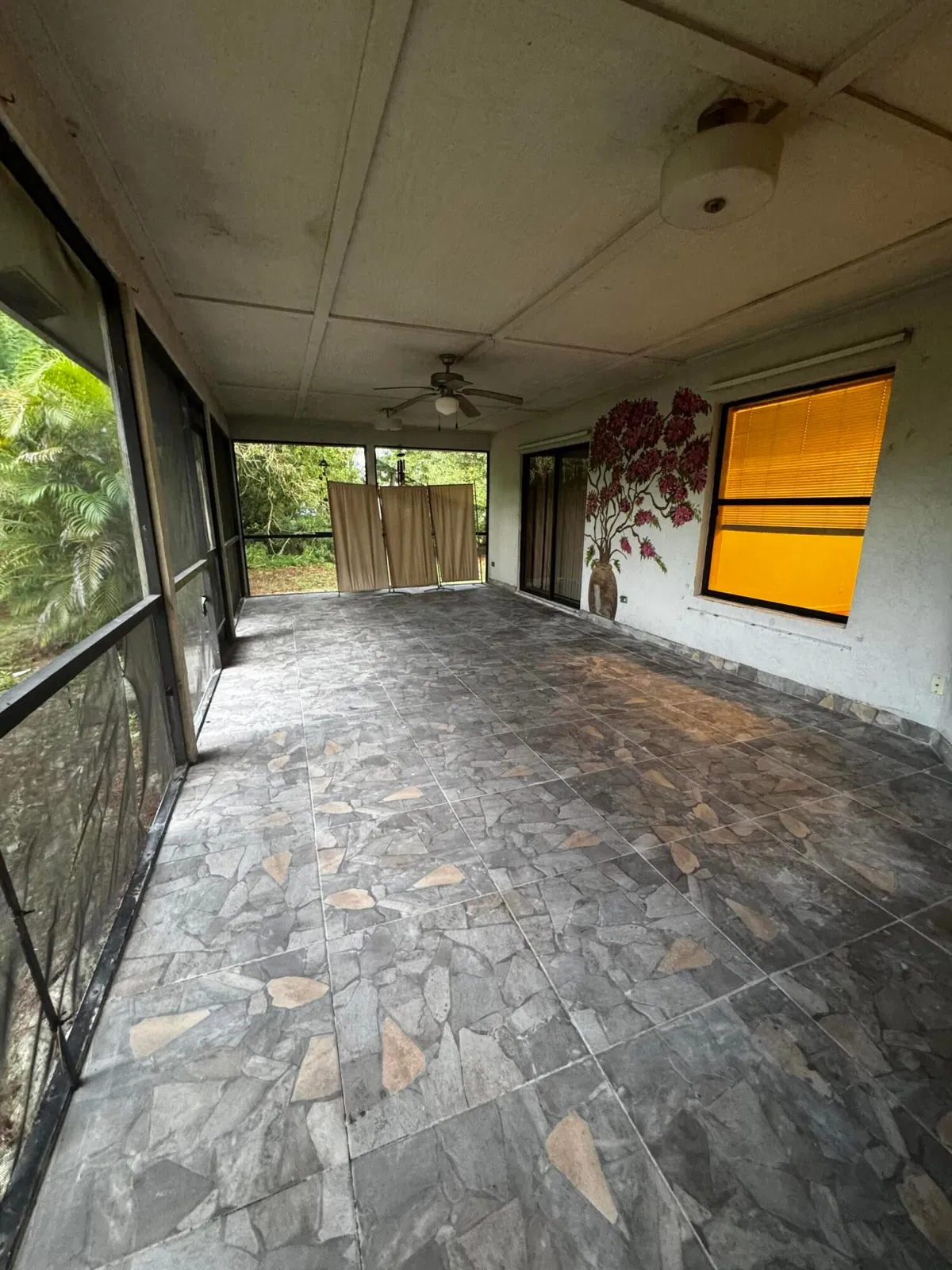 Residence photo 13