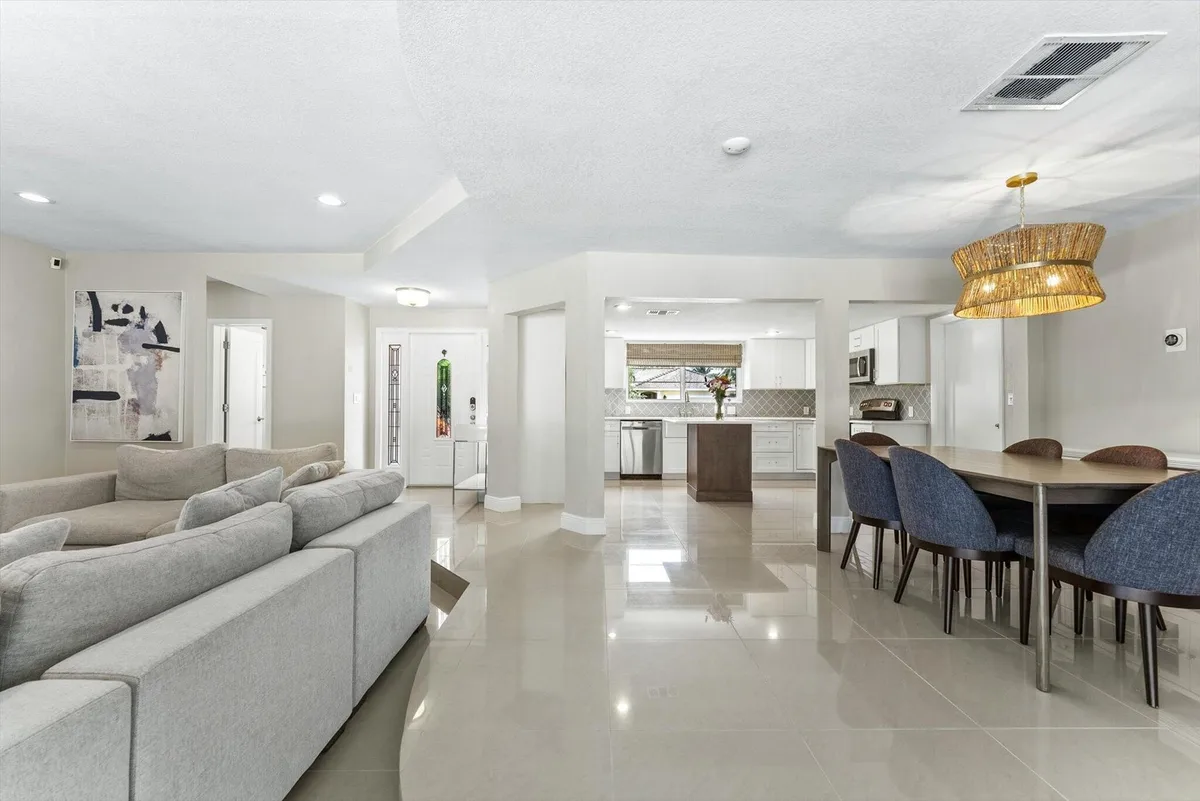  Residence photo 10