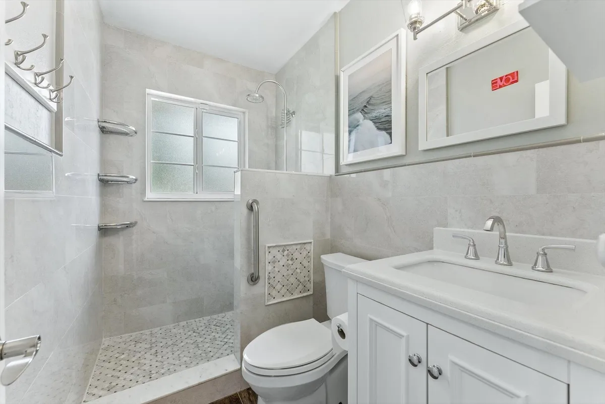  Residence photo 31