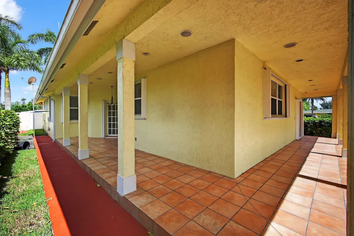  Residence photo 61