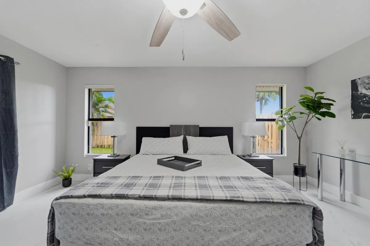 Residence photo 34