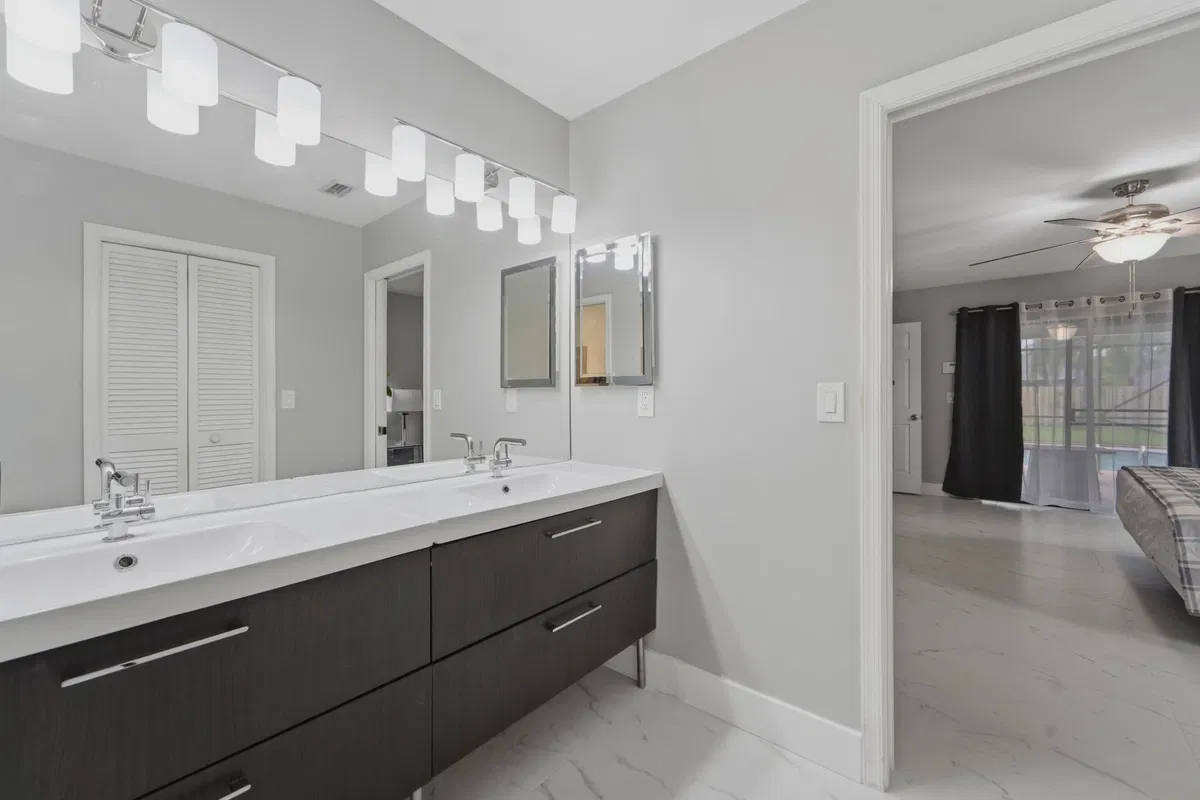 Residence photo 40