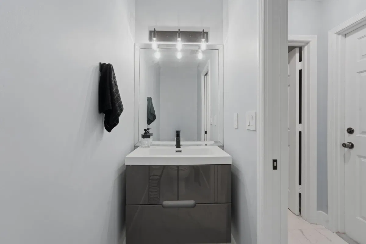 Residence photo 43