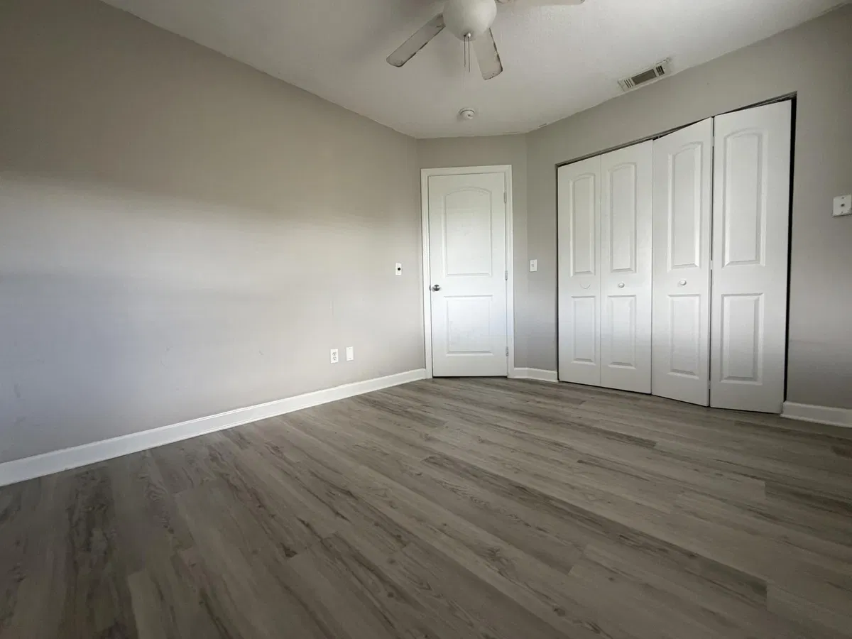  Residence photo 19