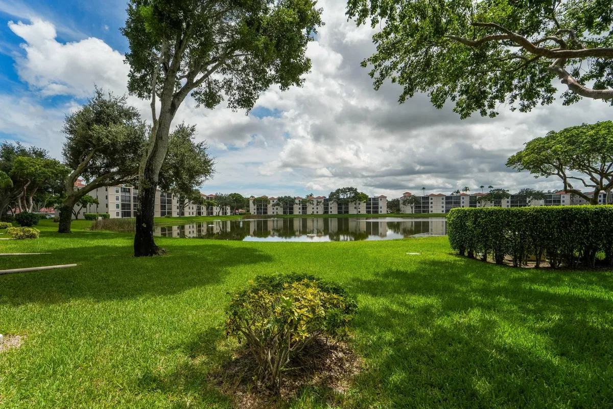  Unit 209 photo 52