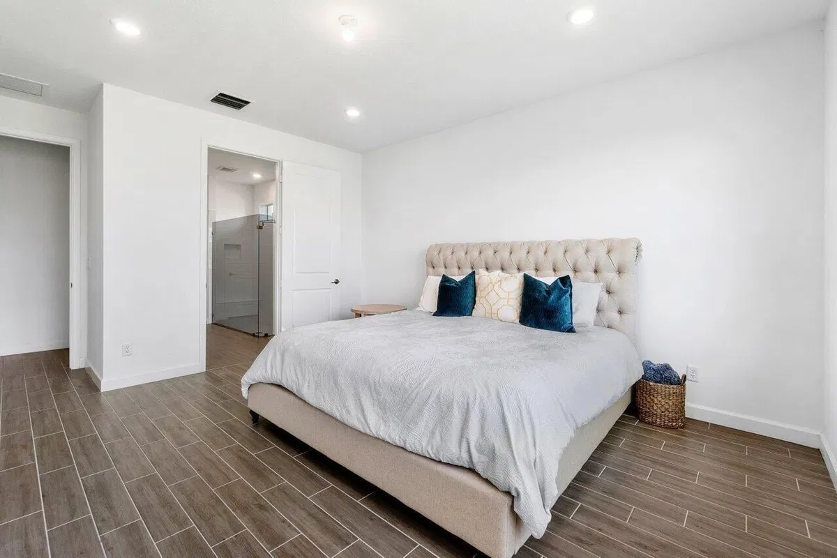 Residence photo 4