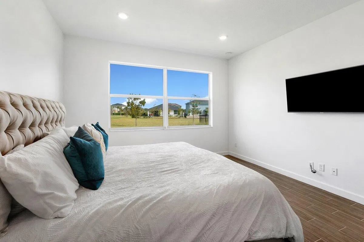 Residence photo 61