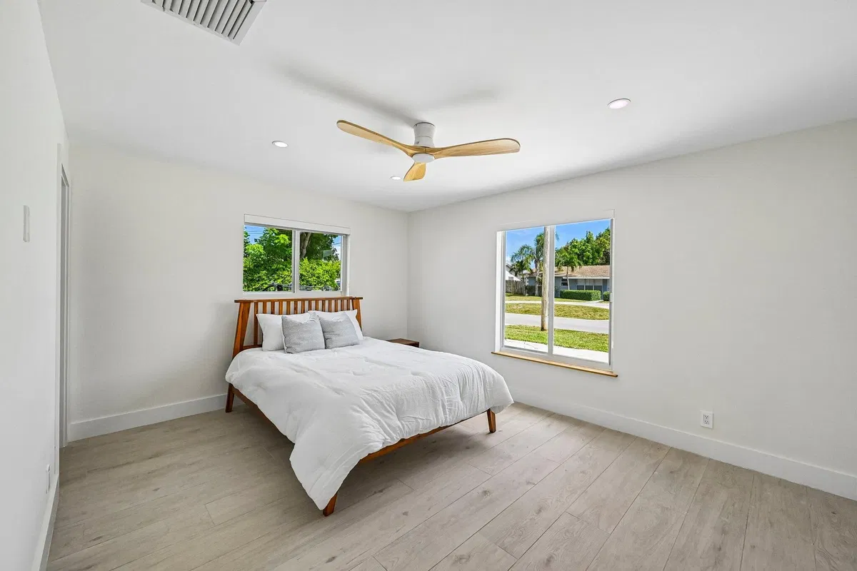 Residence photo 19