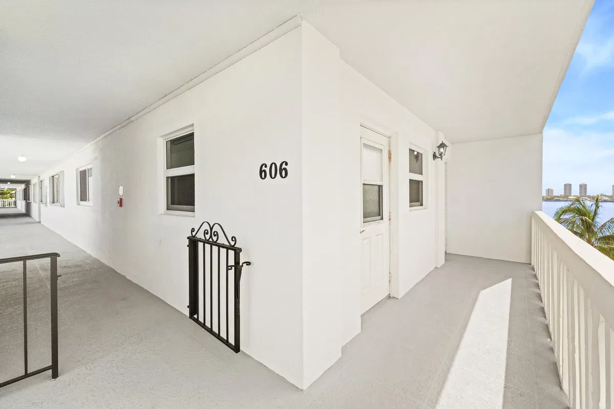 Unit 606