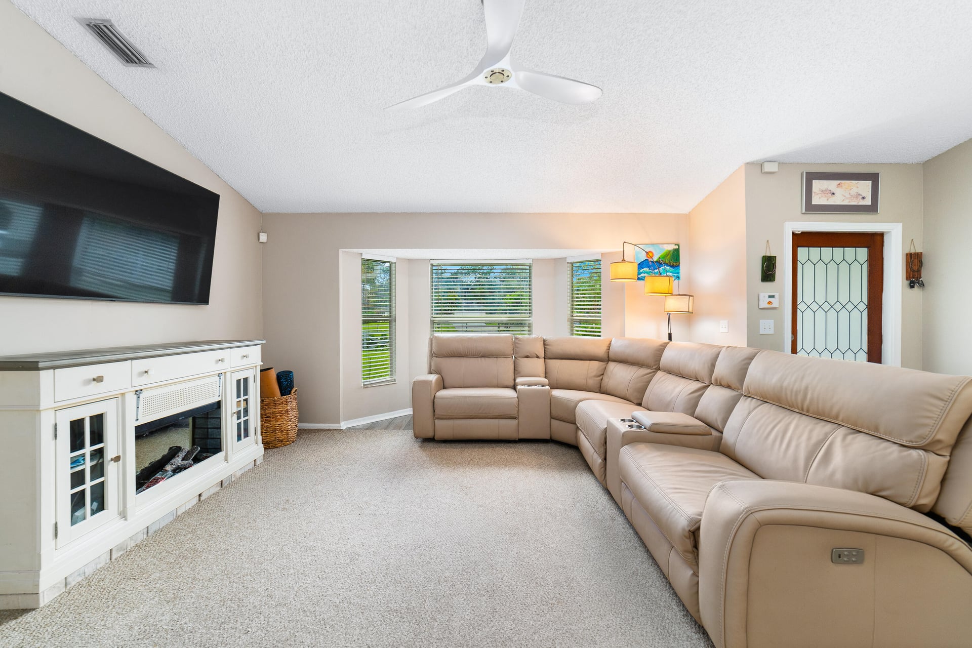 Residence photo 4