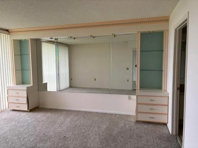  Unit Apt 406 photo 7