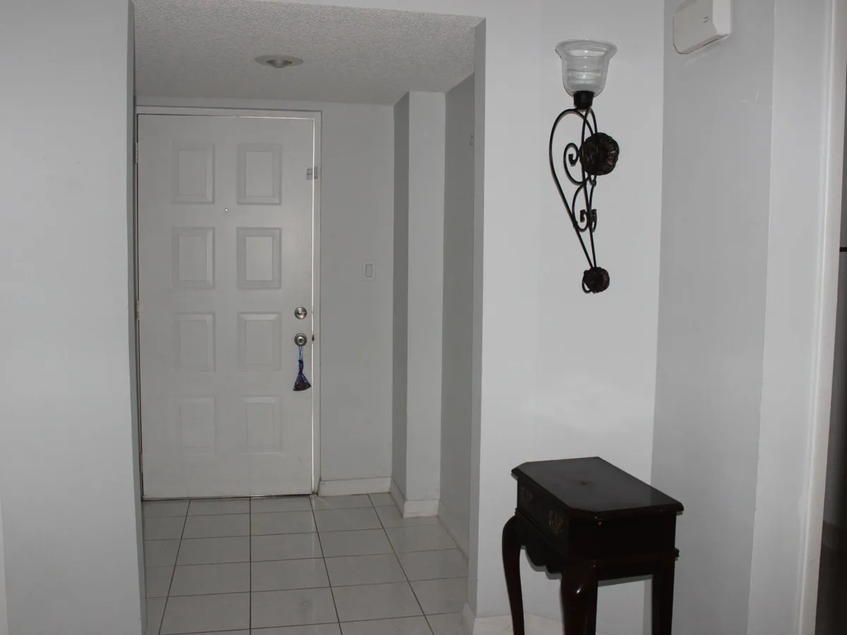  Unit 218 photo 10