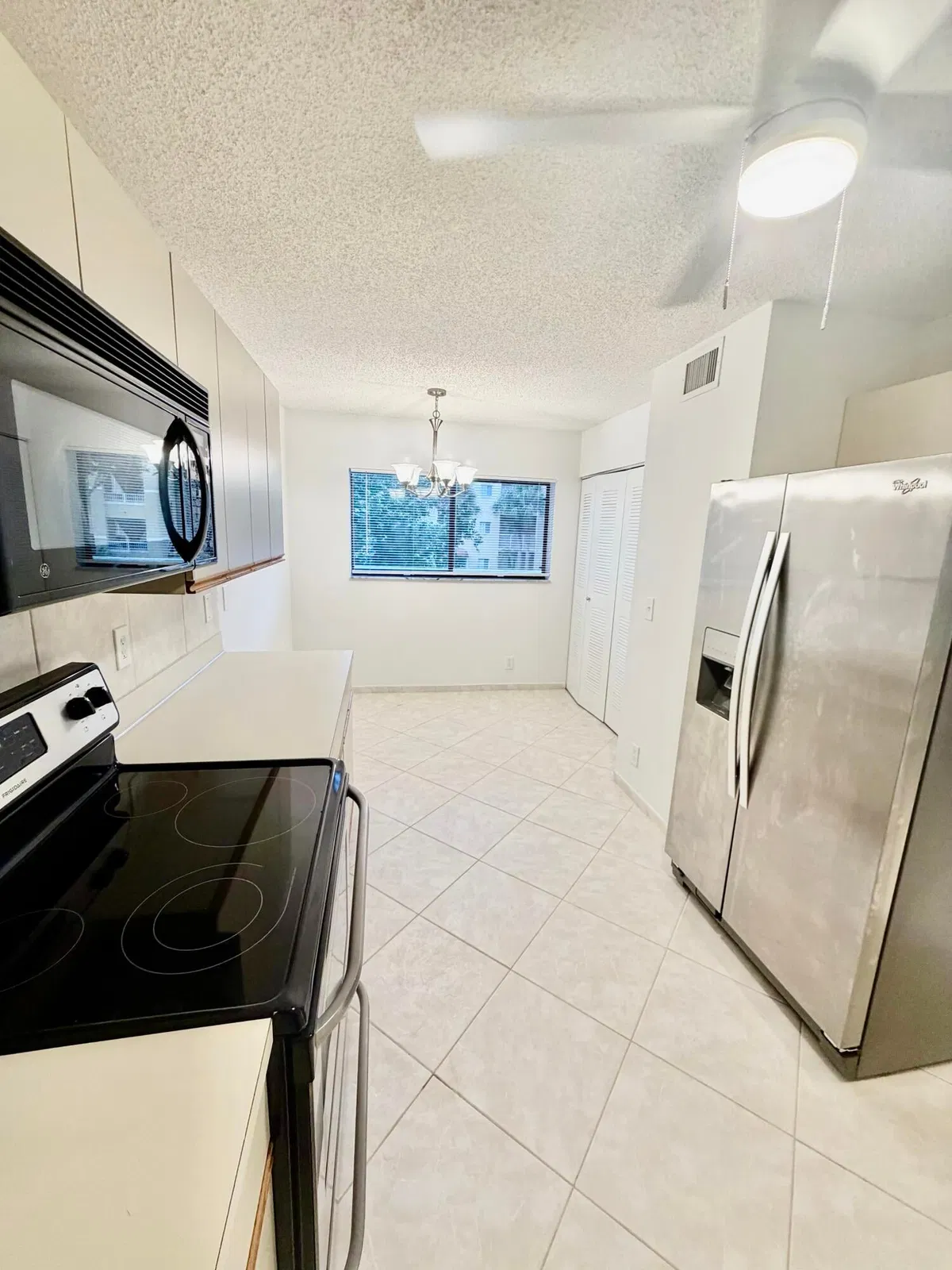 Unit 214 photo 22