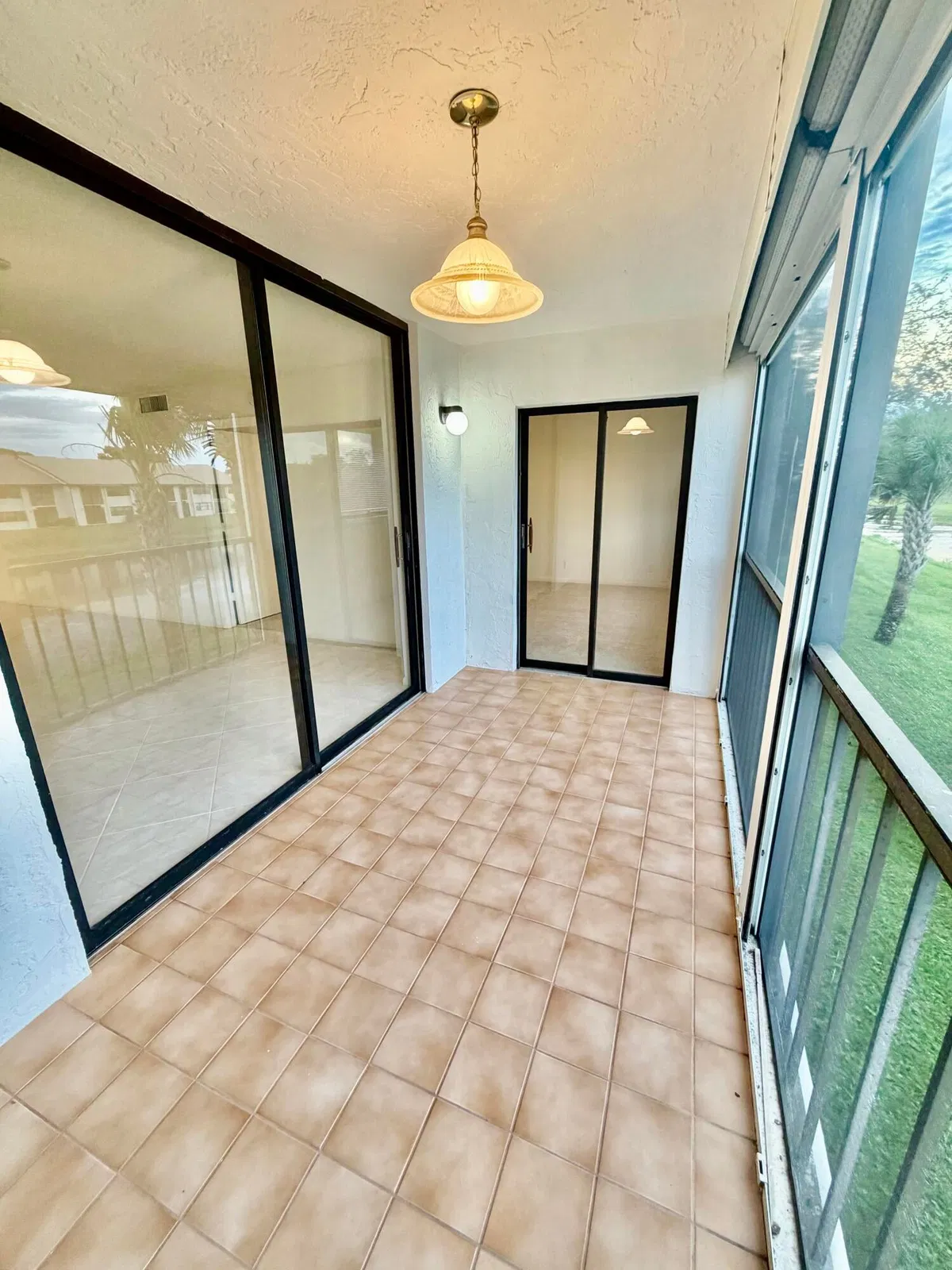 Unit 214 photo 31