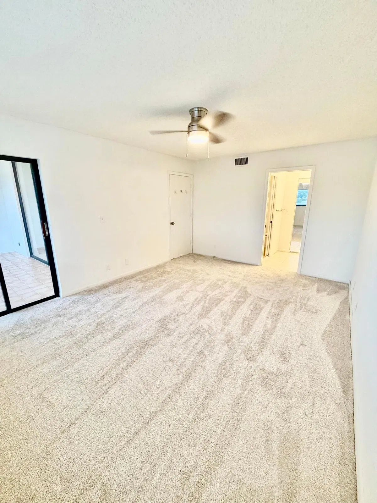 Unit 214 photo 34