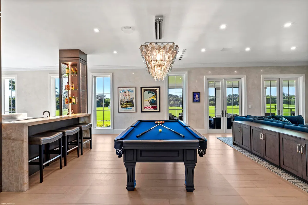 Palm Beach Point Residence photo 37