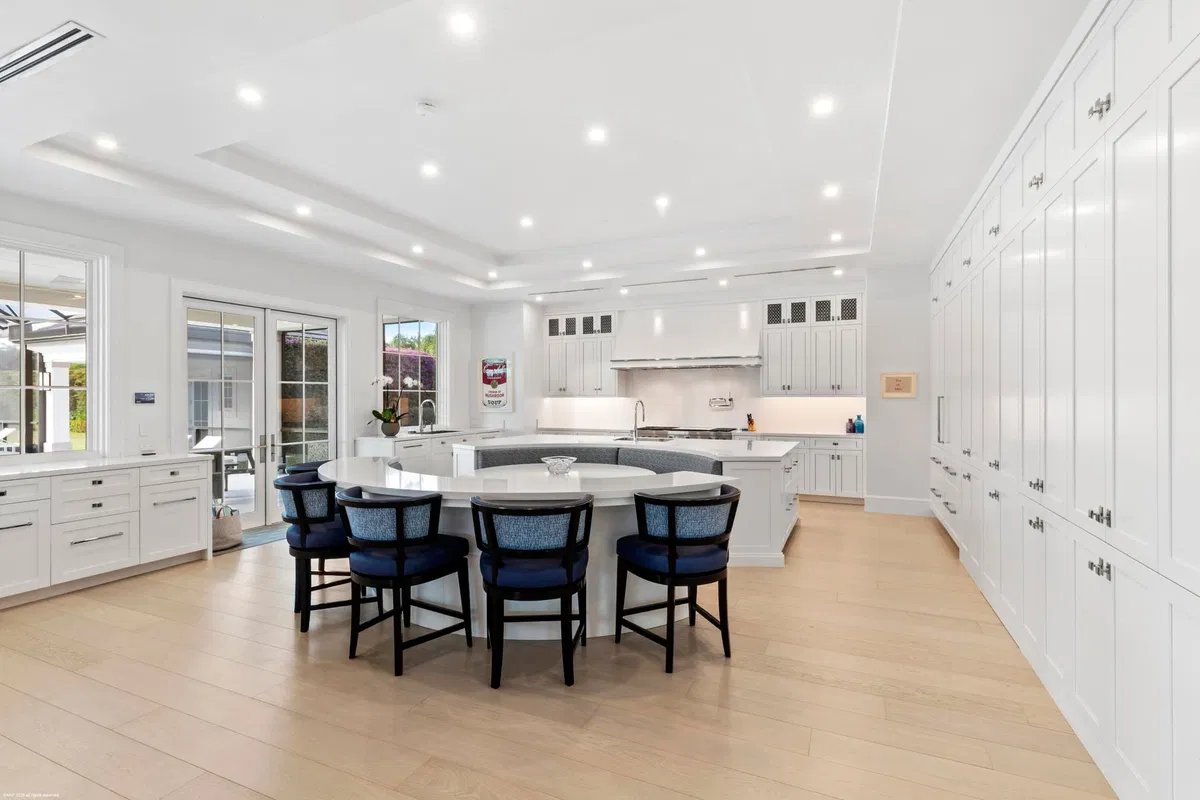 Palm Beach Point Residence photo 40