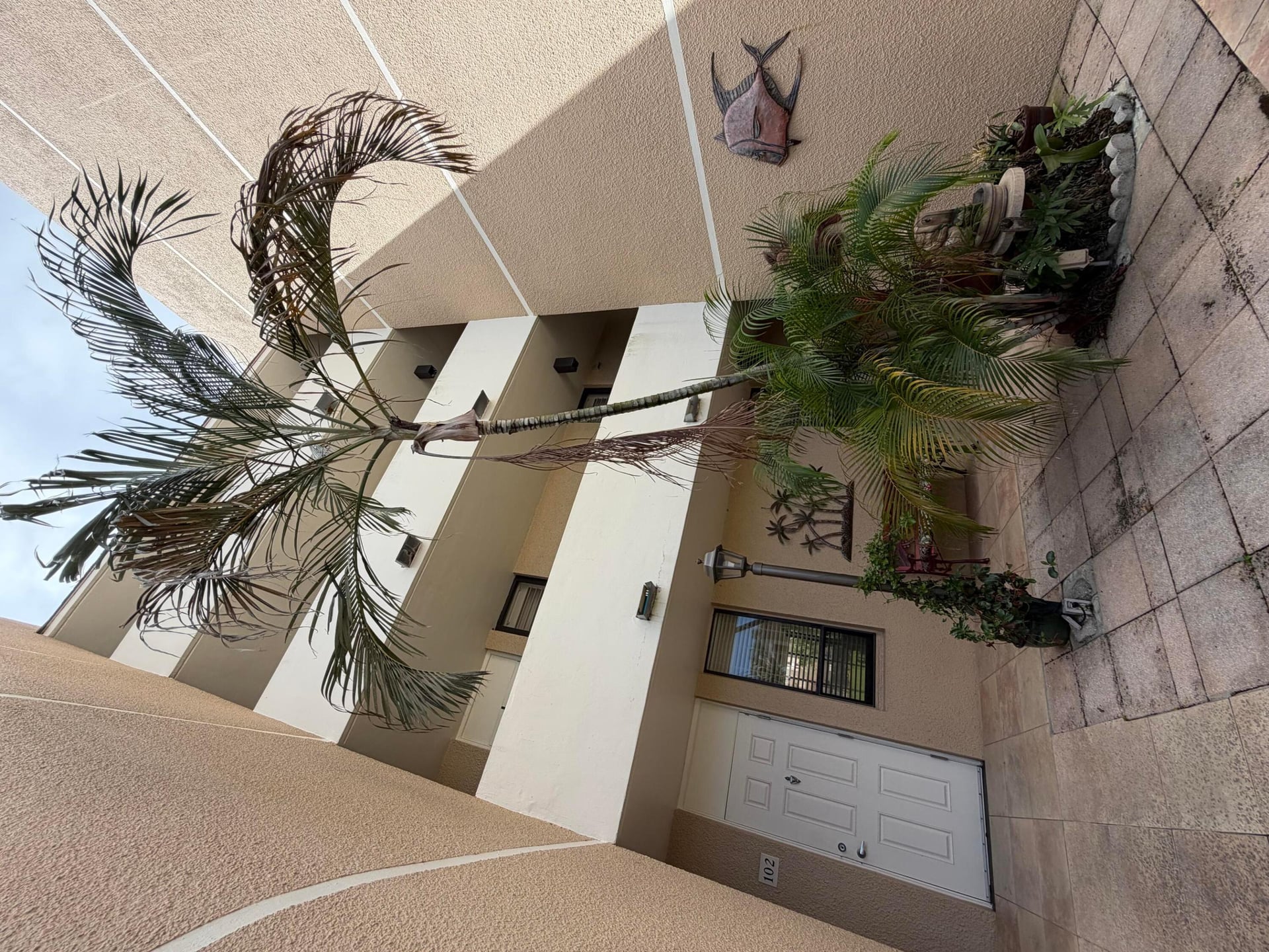 Unit 102 photo 19