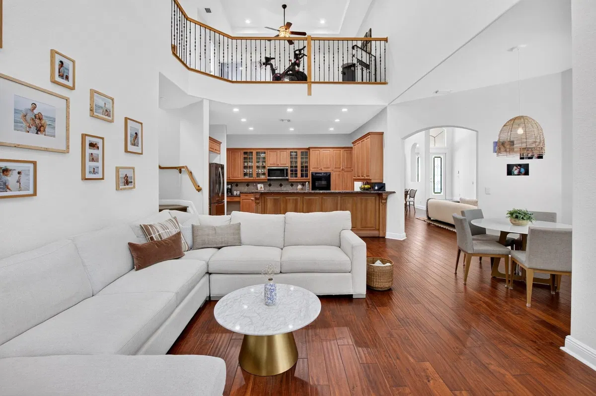  Residence photo 13