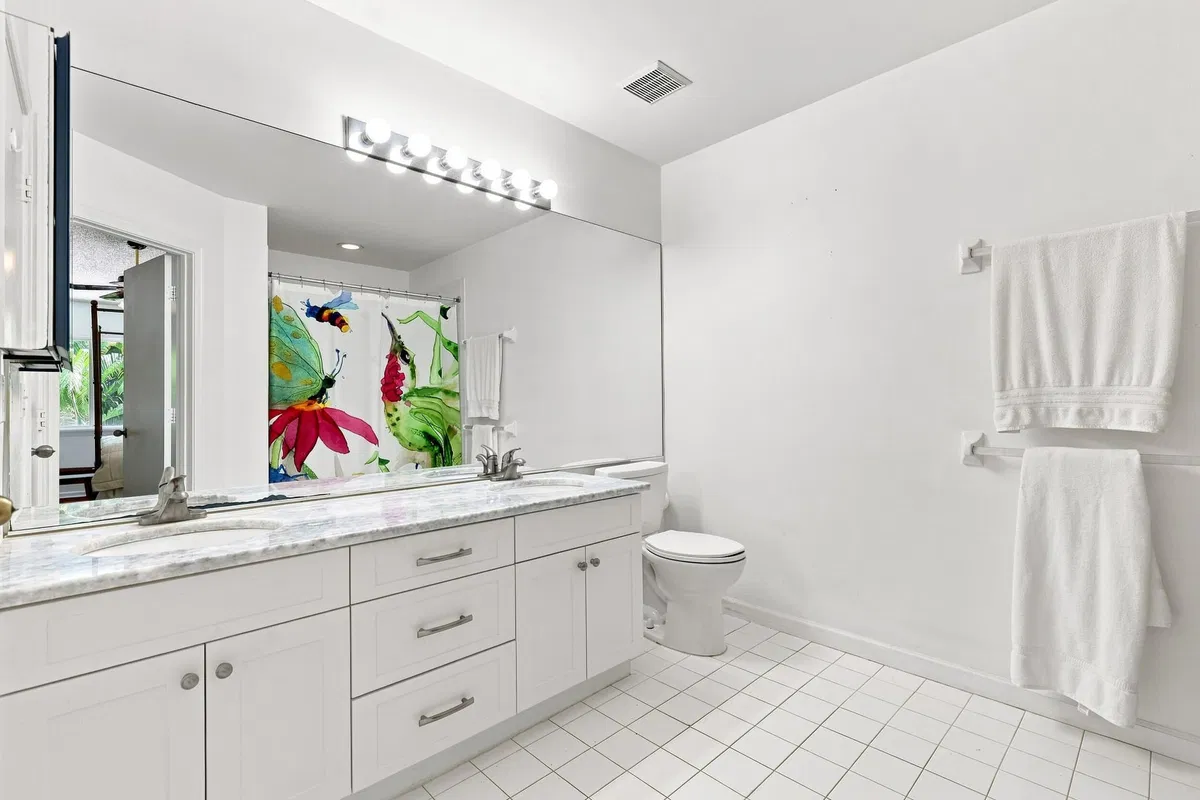 Residence photo 31