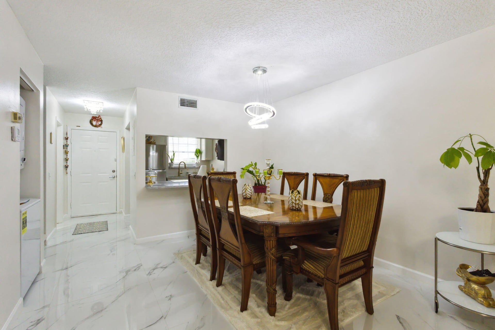 Residence photo 13