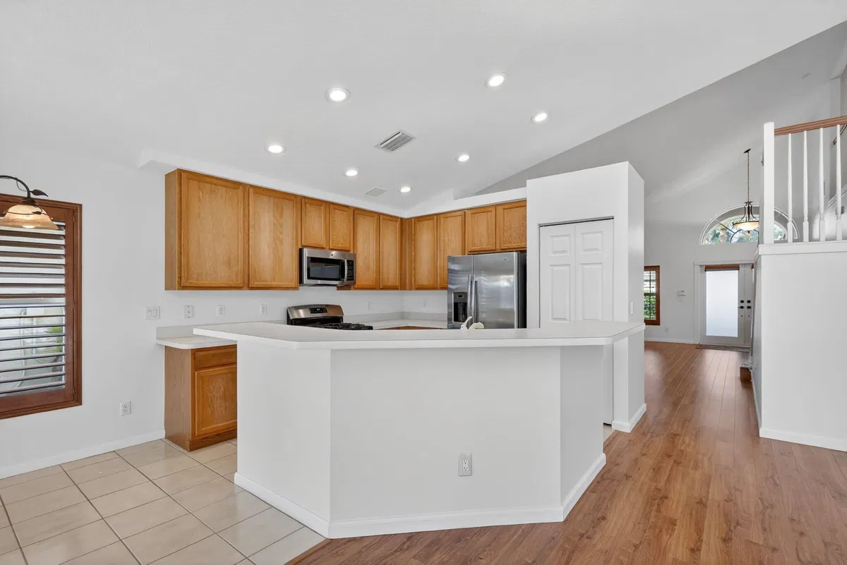  Residence photo 19