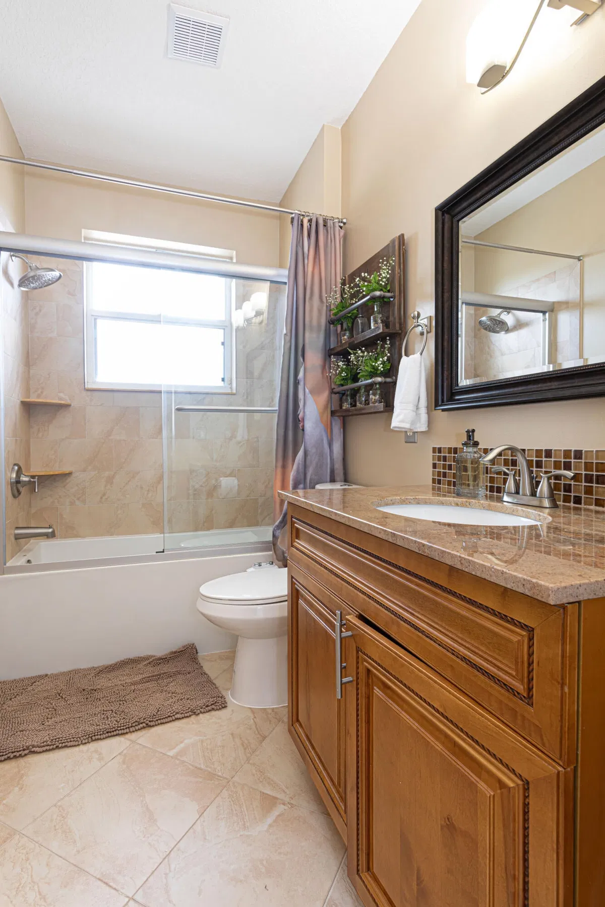  Residence photo 37
