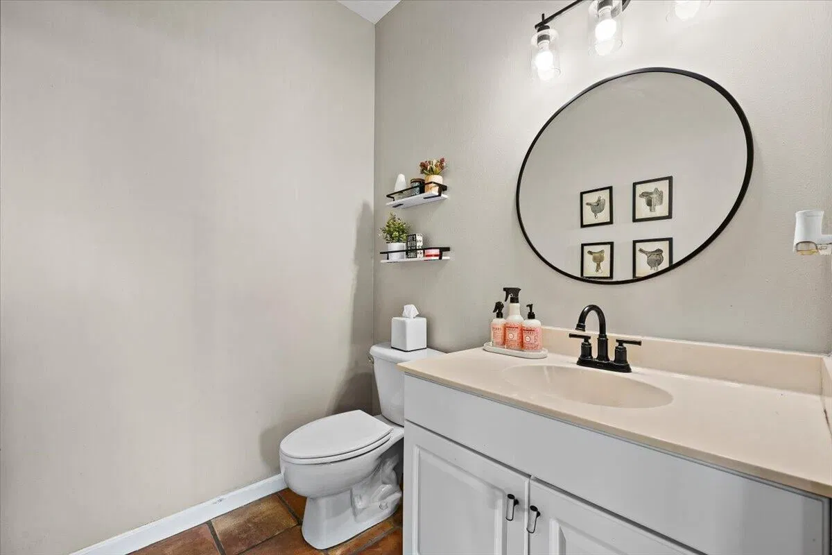 Residence photo 64