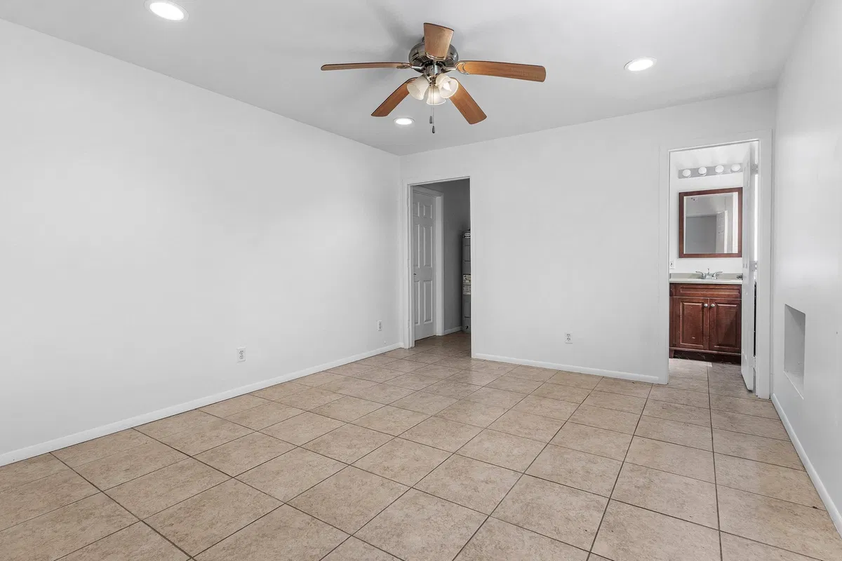 Homeland Residence photo 13