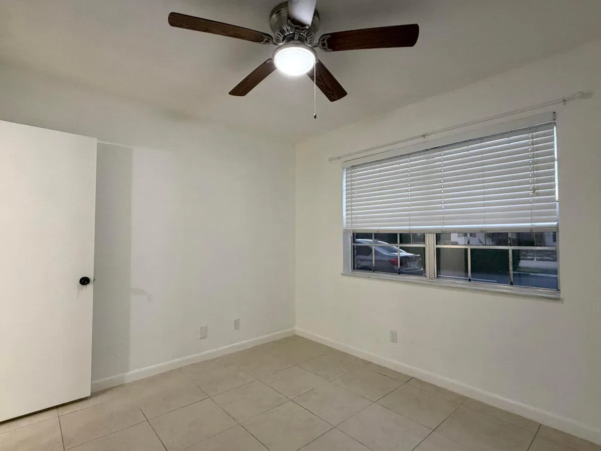 Boca Raton Unit 109 photo 10