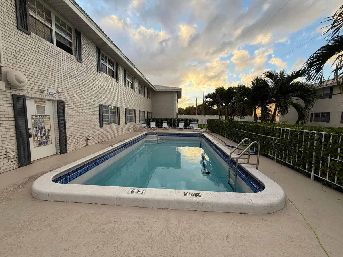 Boca Raton Unit 109 photo 22