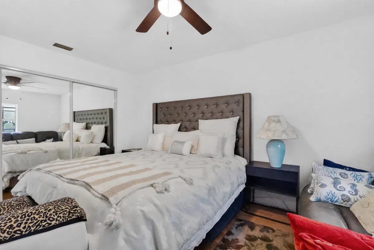 Residence photo 40