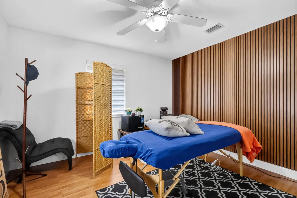 Residence photo 46