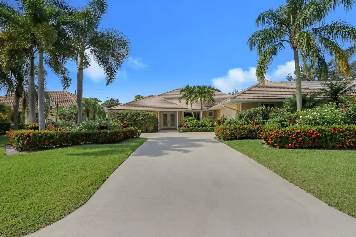 PGA National Palm Beach Gardens Residence photo 25