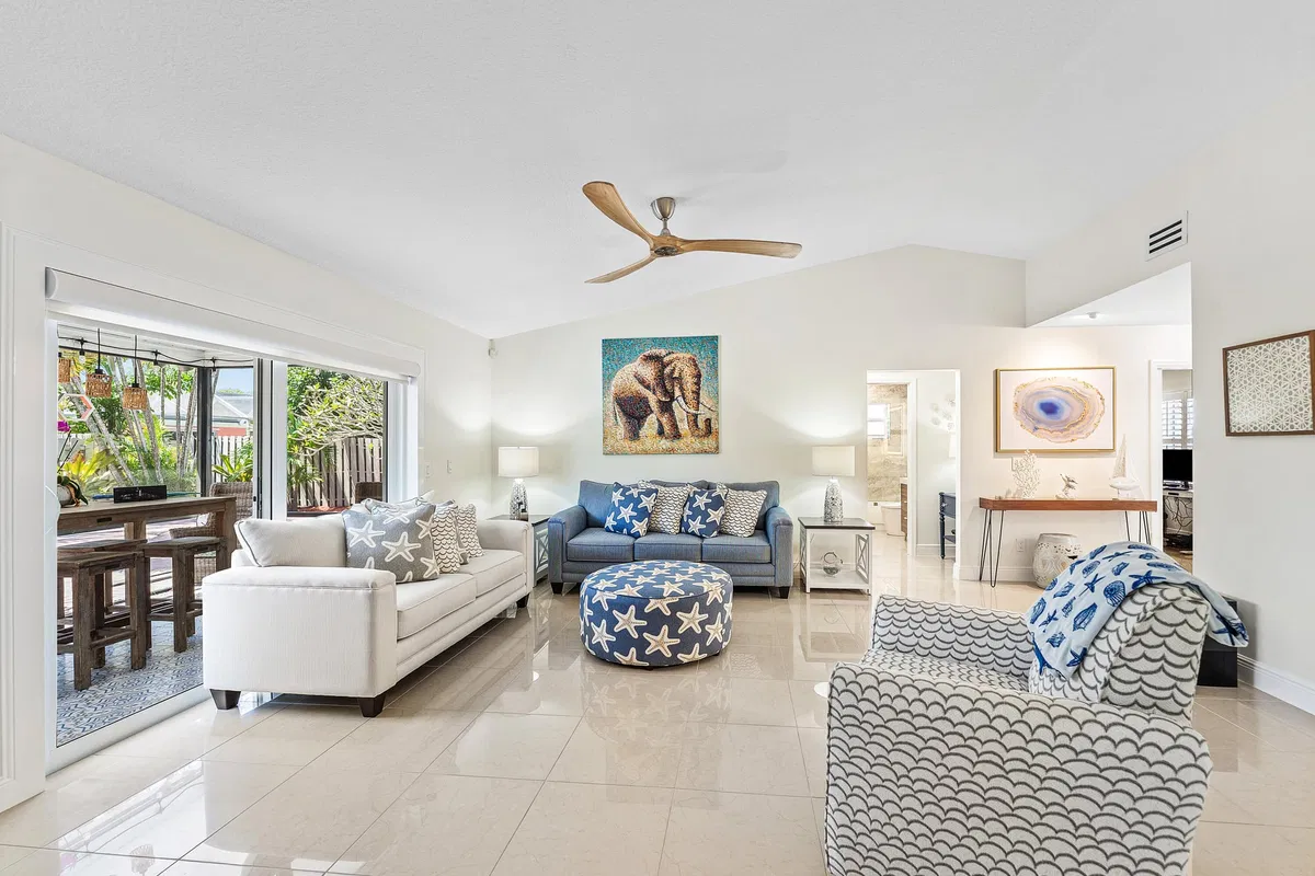 Residence photo 10