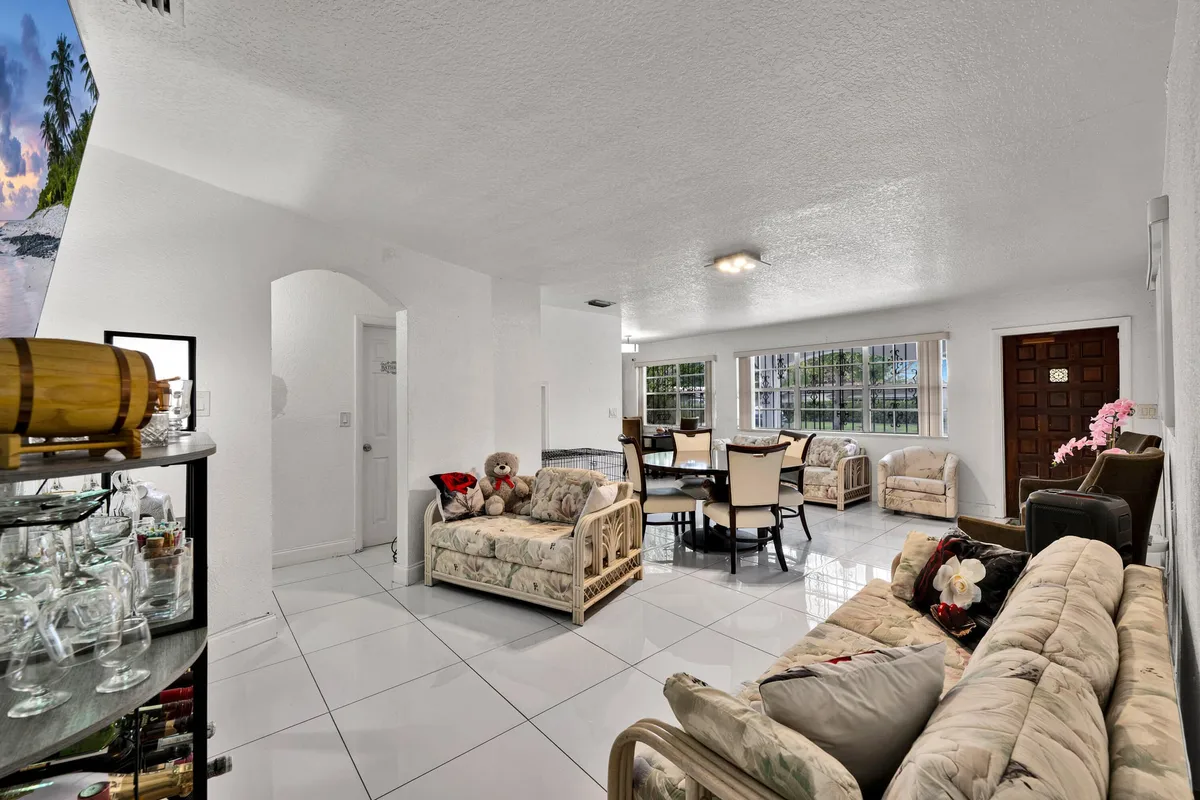 Residence photo 13