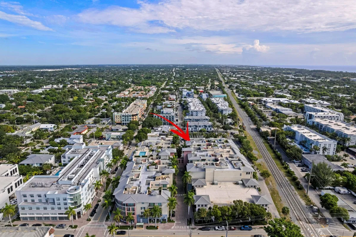 The Astor Unit 505 photo 22