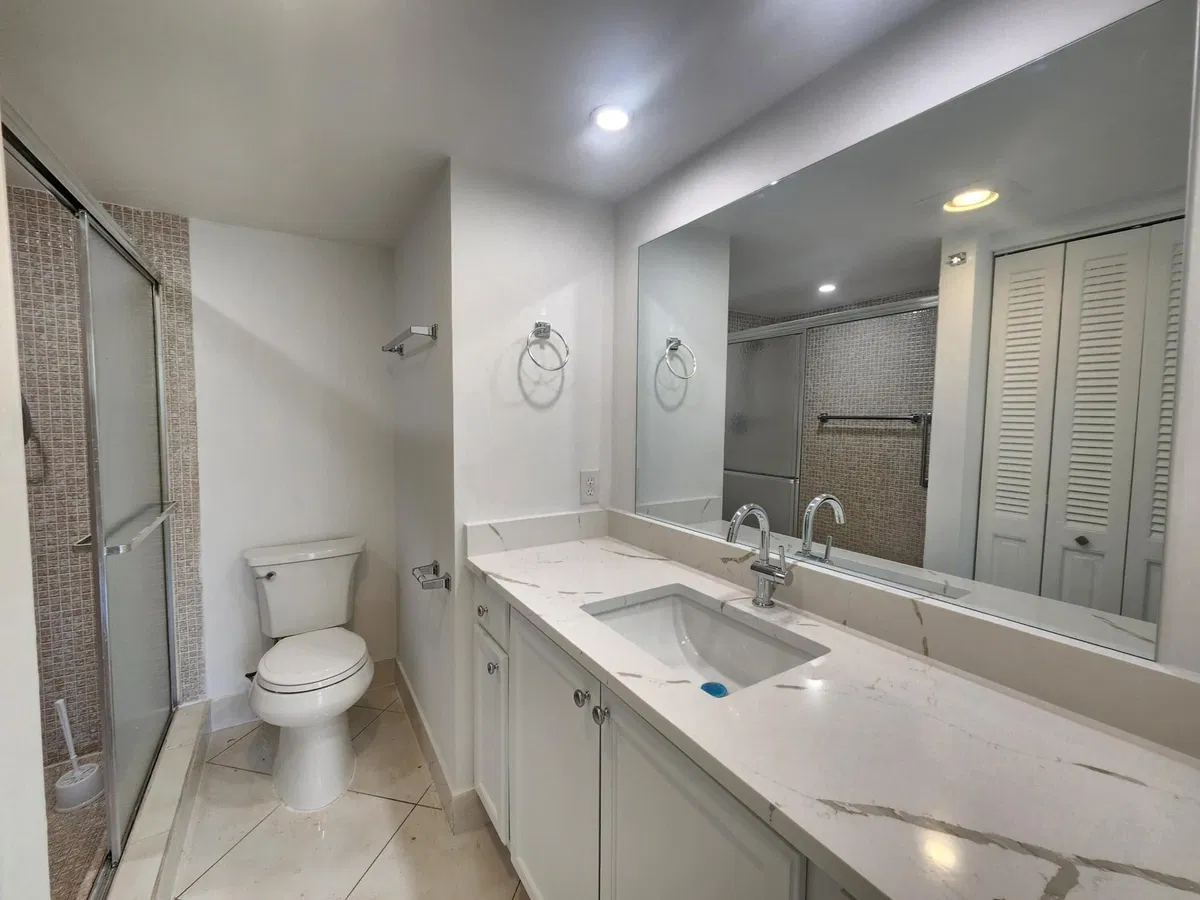  Residence photo 7